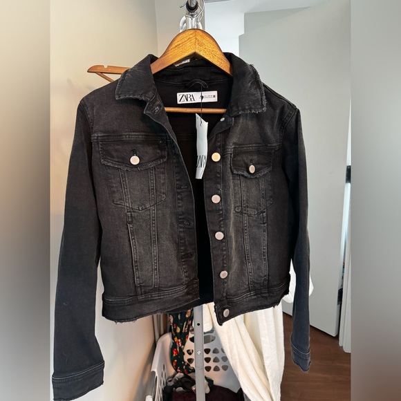 Zara Black Denim Jacket - Picture 2 of 3